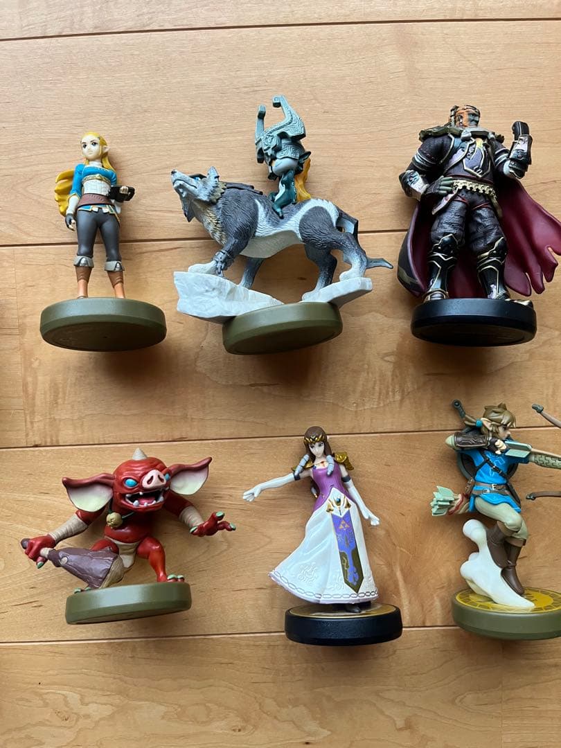 ゼルダの伝説 と Splatoon のAmiiboフィギュアセット