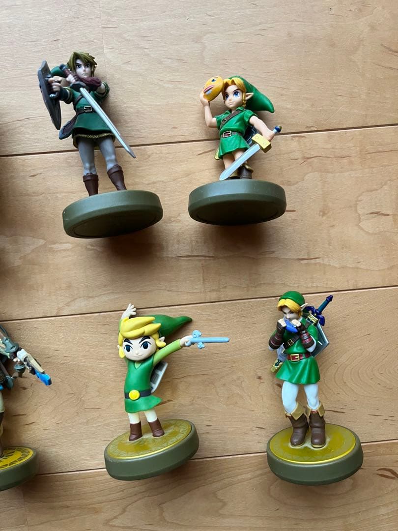 ゼルダの伝説 と Splatoon のAmiiboフィギュアセット