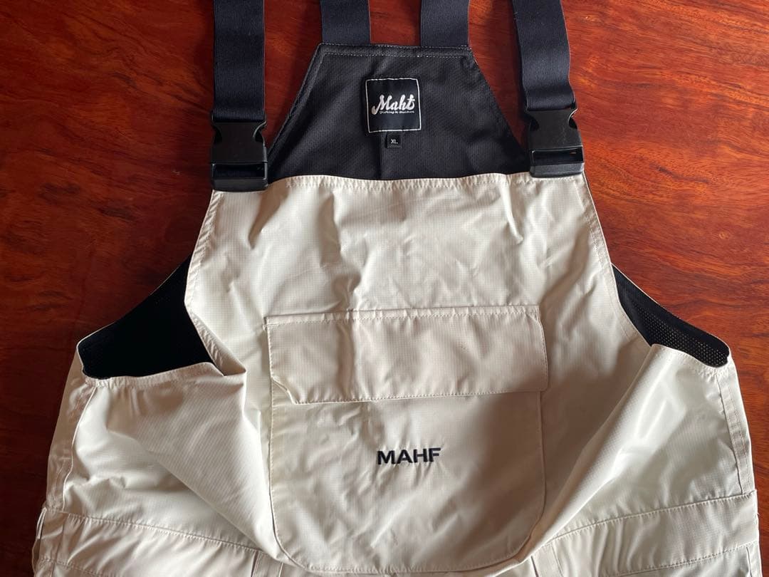 MAHF SUPPLY スノーボードウェア　セットアップ　ホワイト