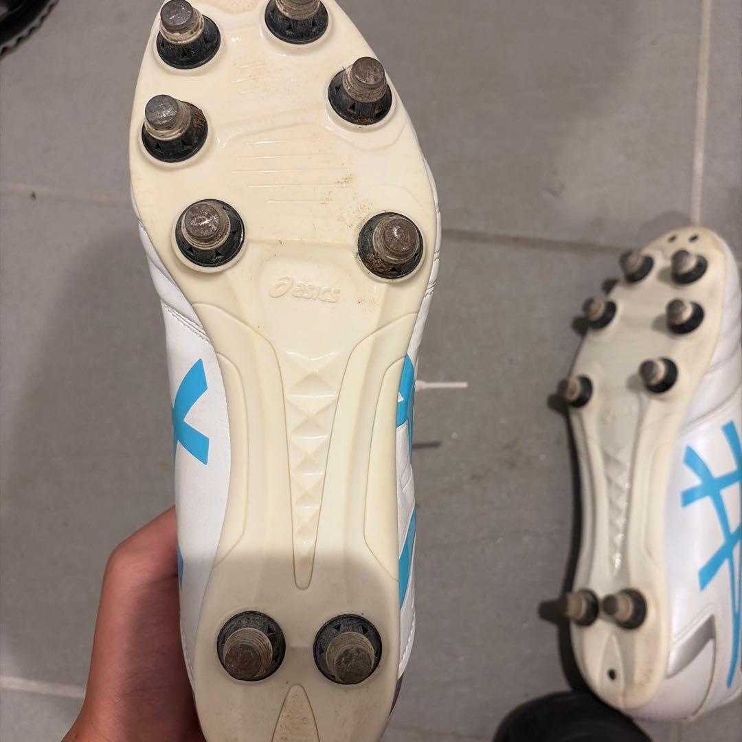 asics サッカーシューズ スパイク ホワイト/ブルー