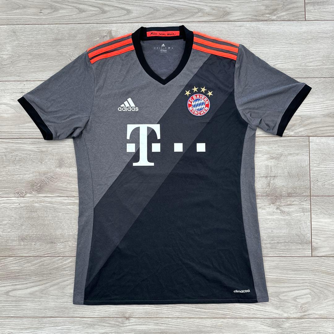 adidas バイエルン ミュンヘン レプリカ ユニフォーム M ロッベン