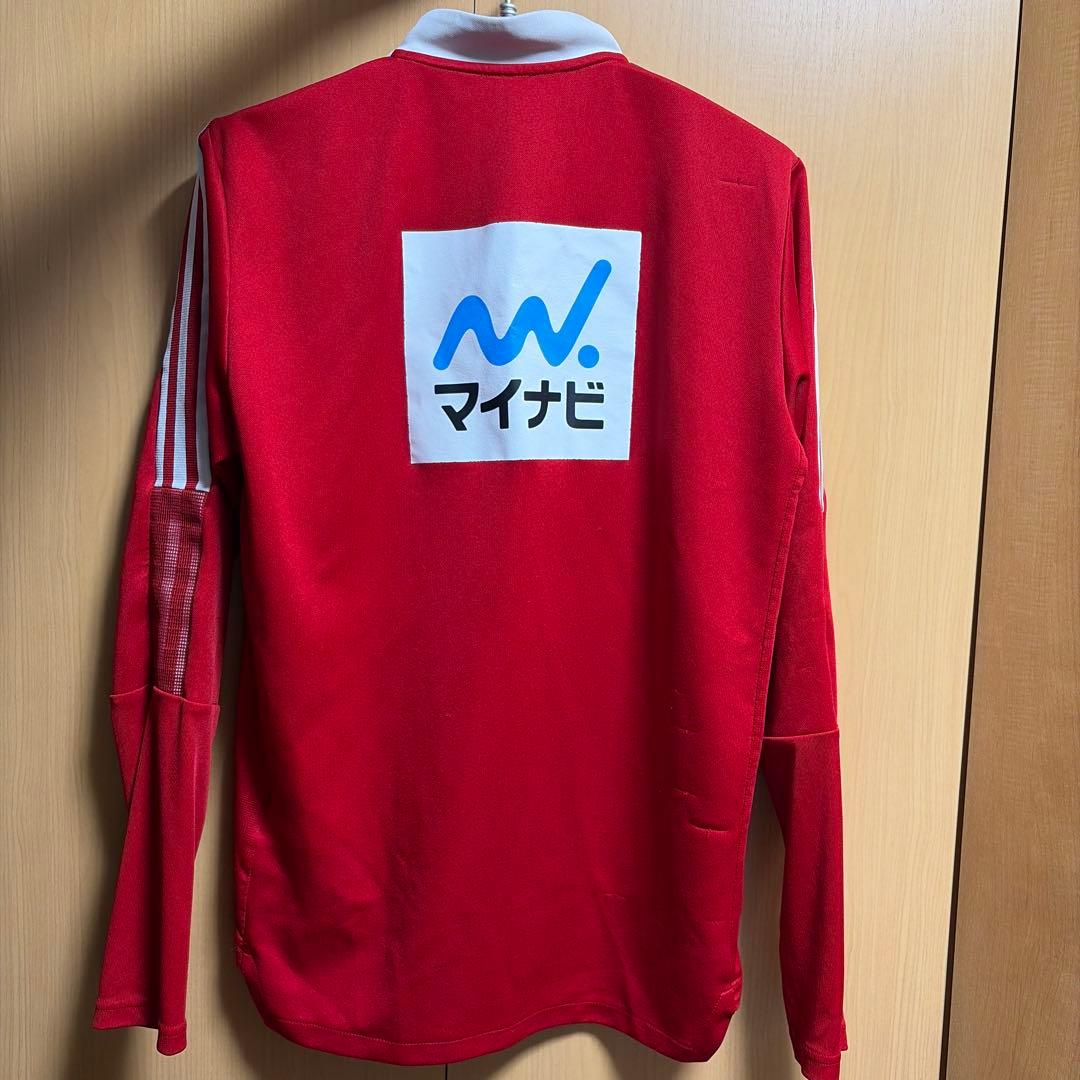 adidas レッド 長袖ジャージ 42