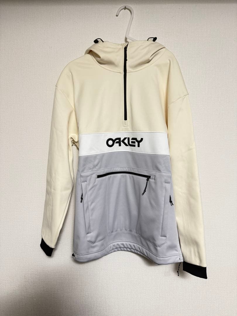 Oakleyスキーウェア Softshell Hoodie防風防水