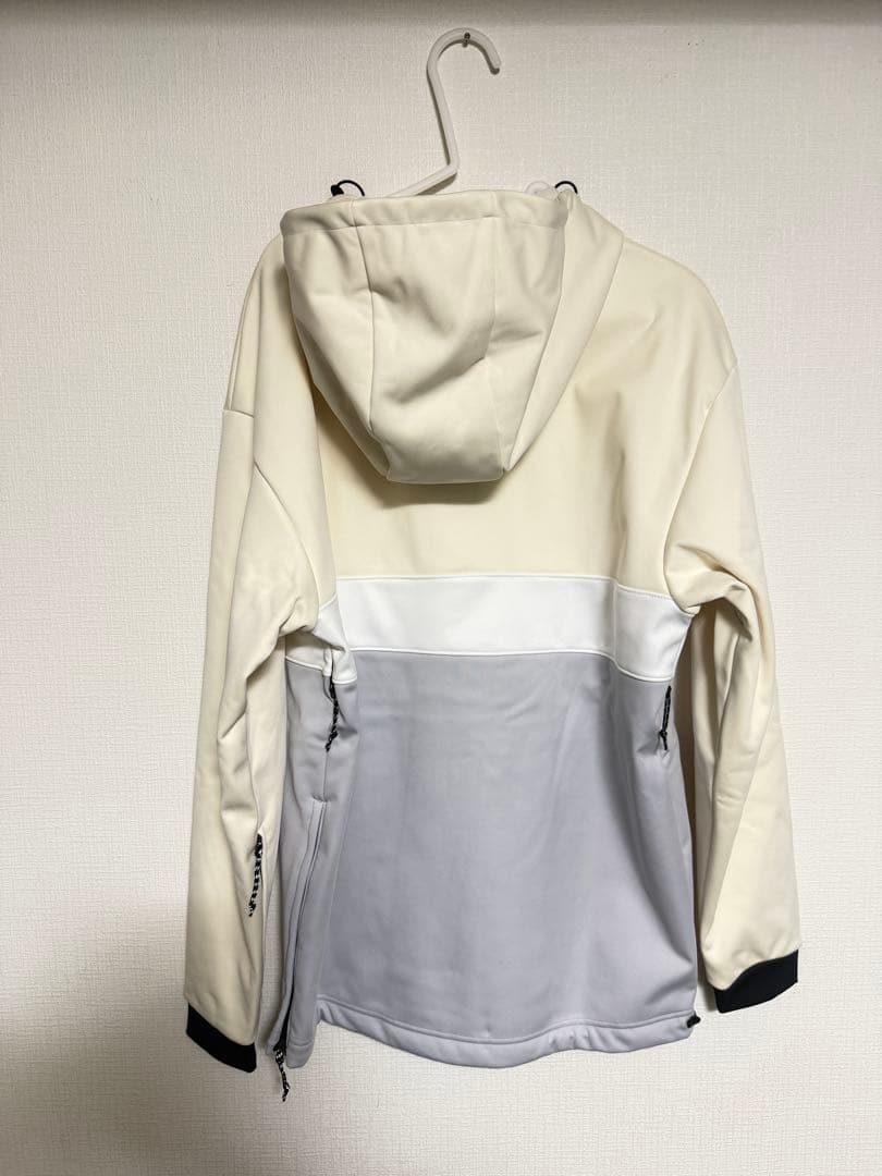 Oakleyスキーウェア Softshell Hoodie防風防水