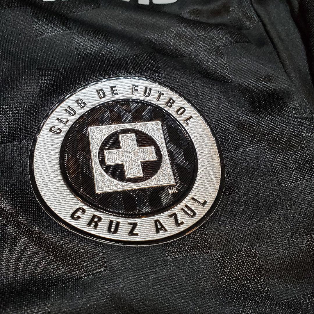 新品　クルス・アスル　25 オーセンティックユニフォーム　サッカーシャツ　L
