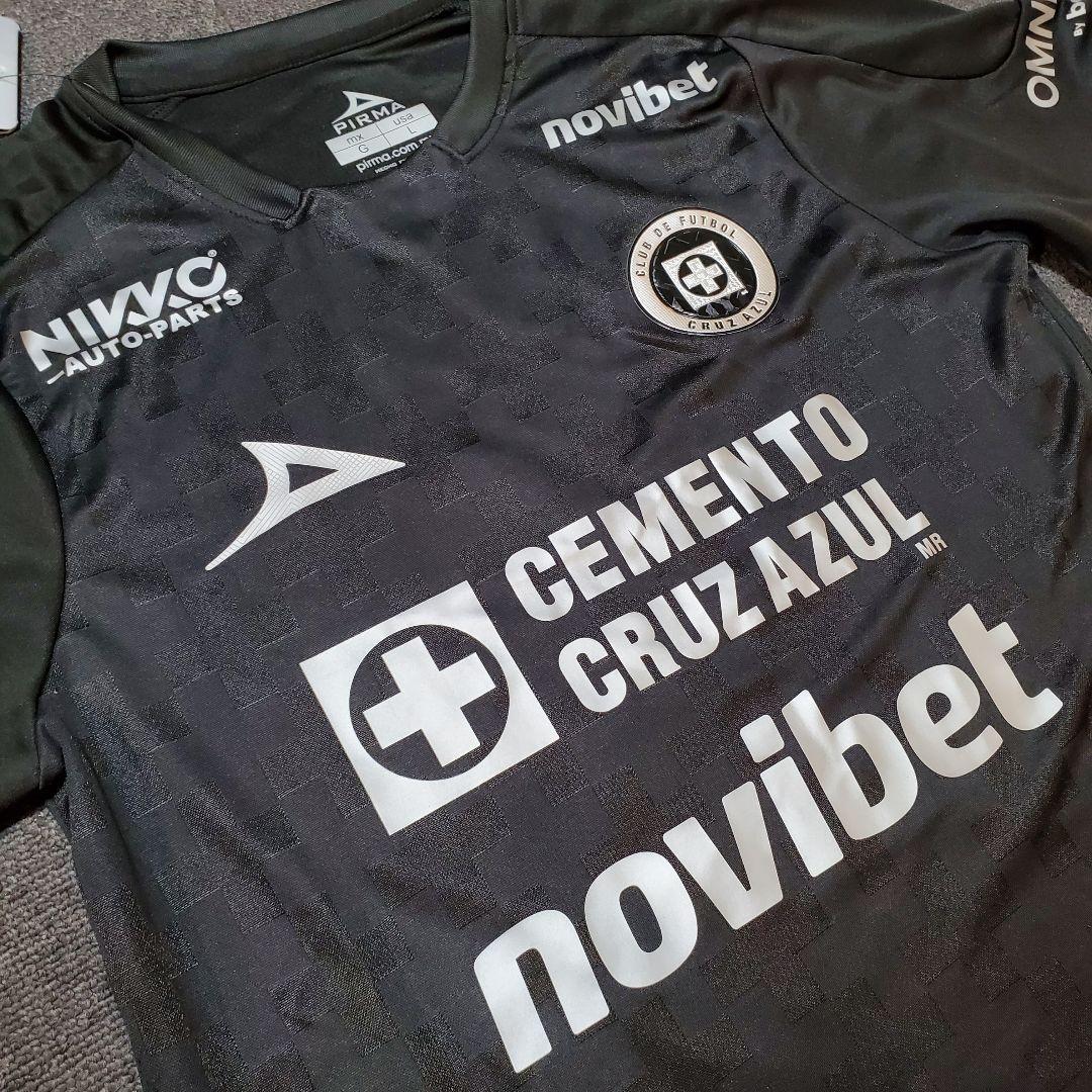 新品　クルス・アスル　25 オーセンティックユニフォーム　サッカーシャツ　L