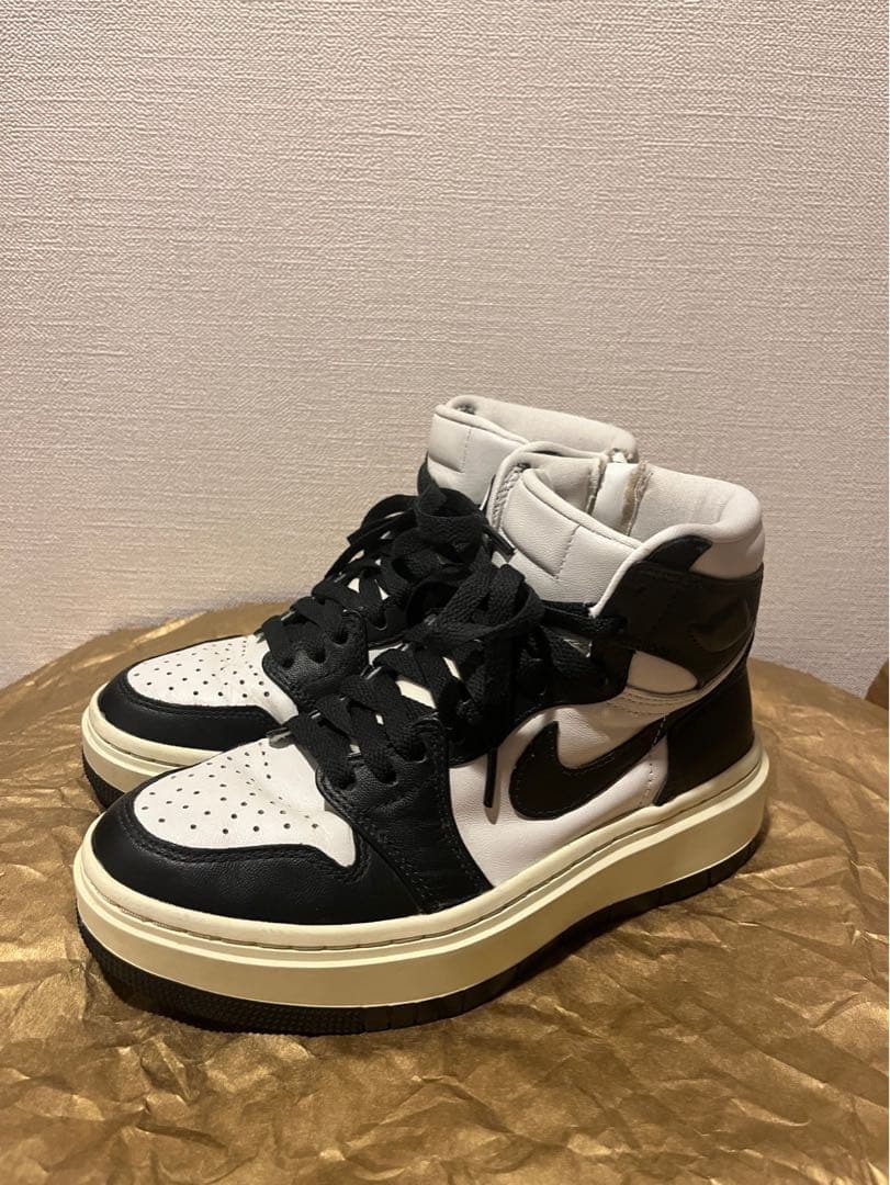 Nike Air Jordan 1 エレベート　HIGH