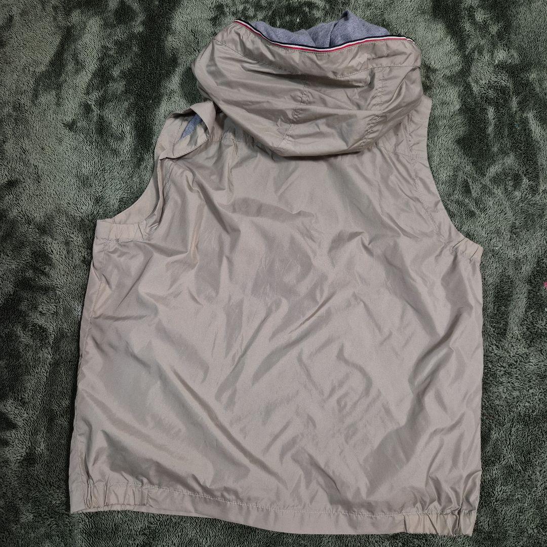MONCLER ナイロンベスト　レディース　サイズT2 正規品10程度使用
