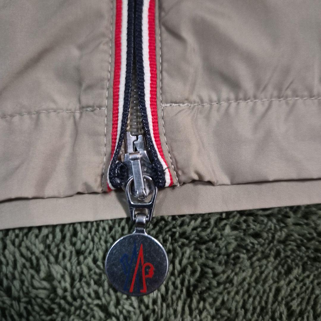 MONCLER ナイロンベスト　レディース　サイズT2 正規品10程度使用