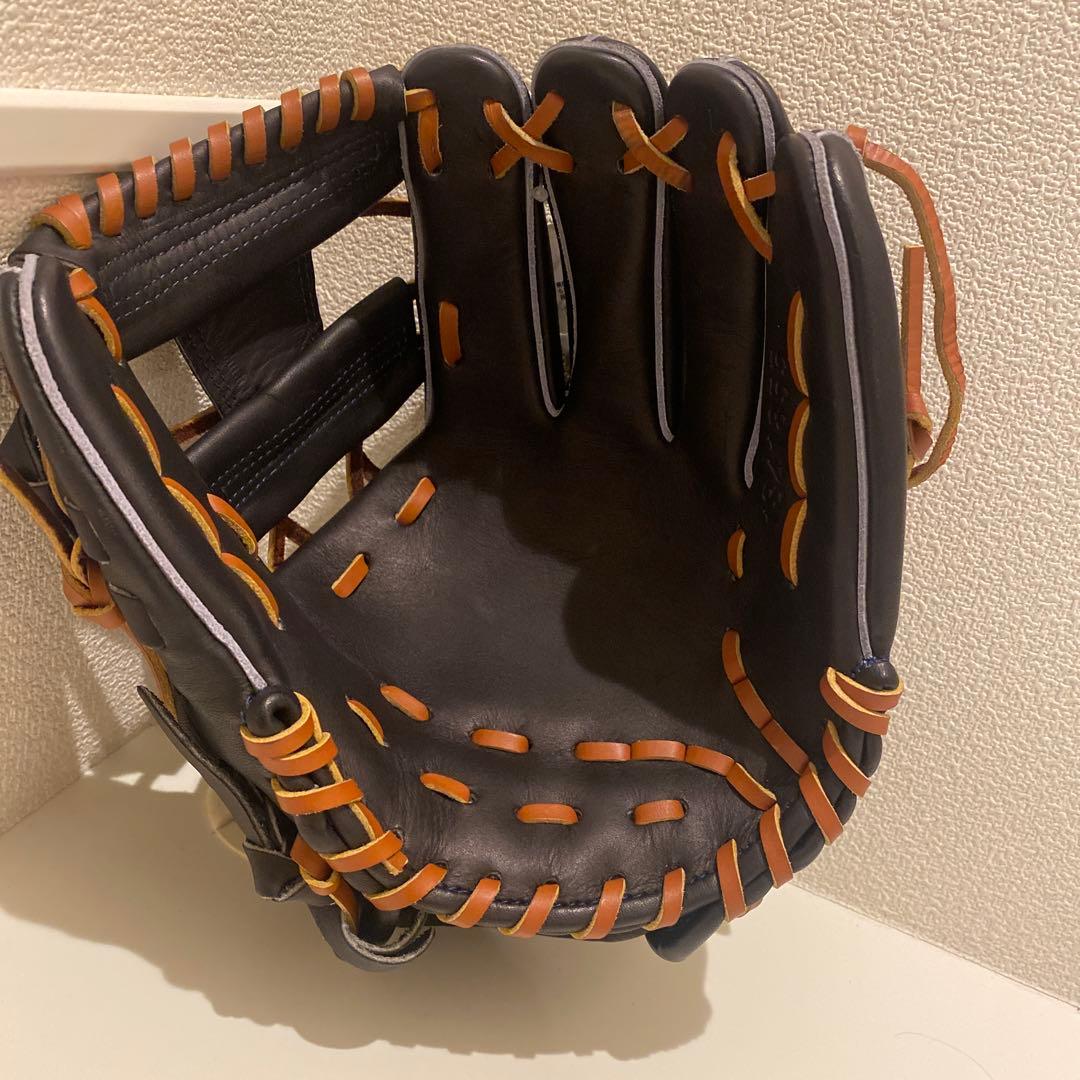 【新品未使用】アンダーアーマー 硬式グローブ 内野手