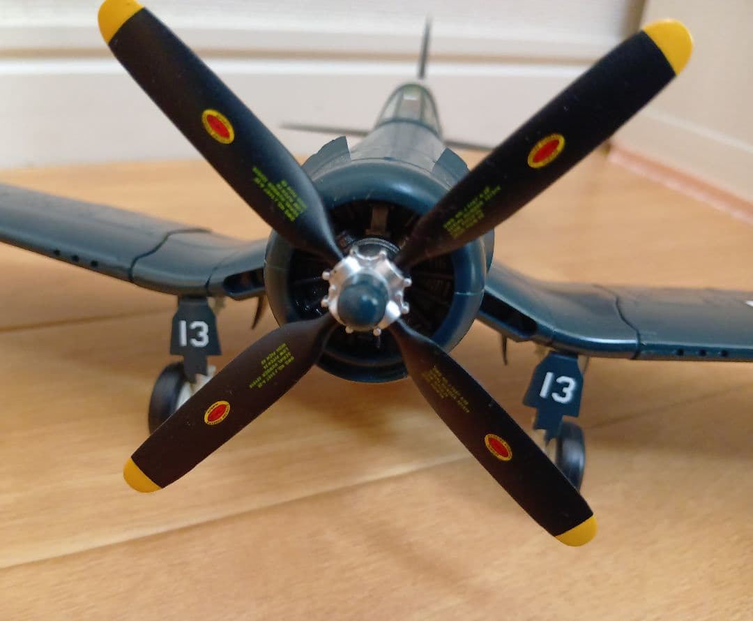 【値引きOK！】F4U-4 コルセア 1/48 ホビーマスター