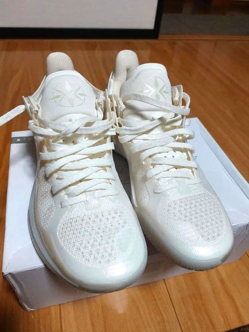 リーニン Li-Ning Liren4 V2 「White Pearl」