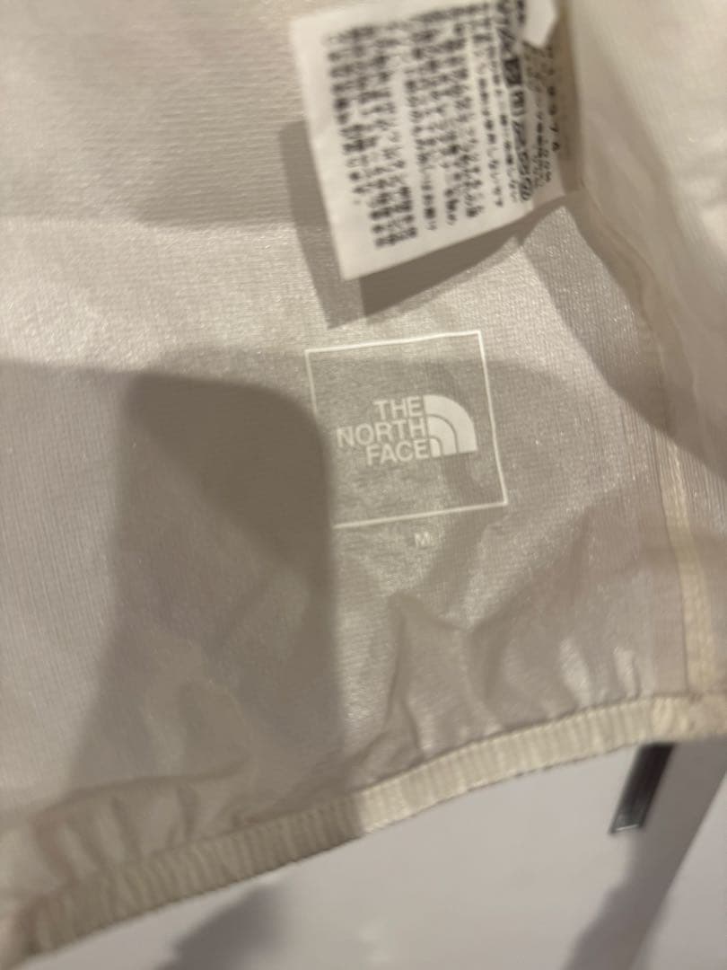 THE NORTH FACE ストライクトレイルジャケット　ホワイト