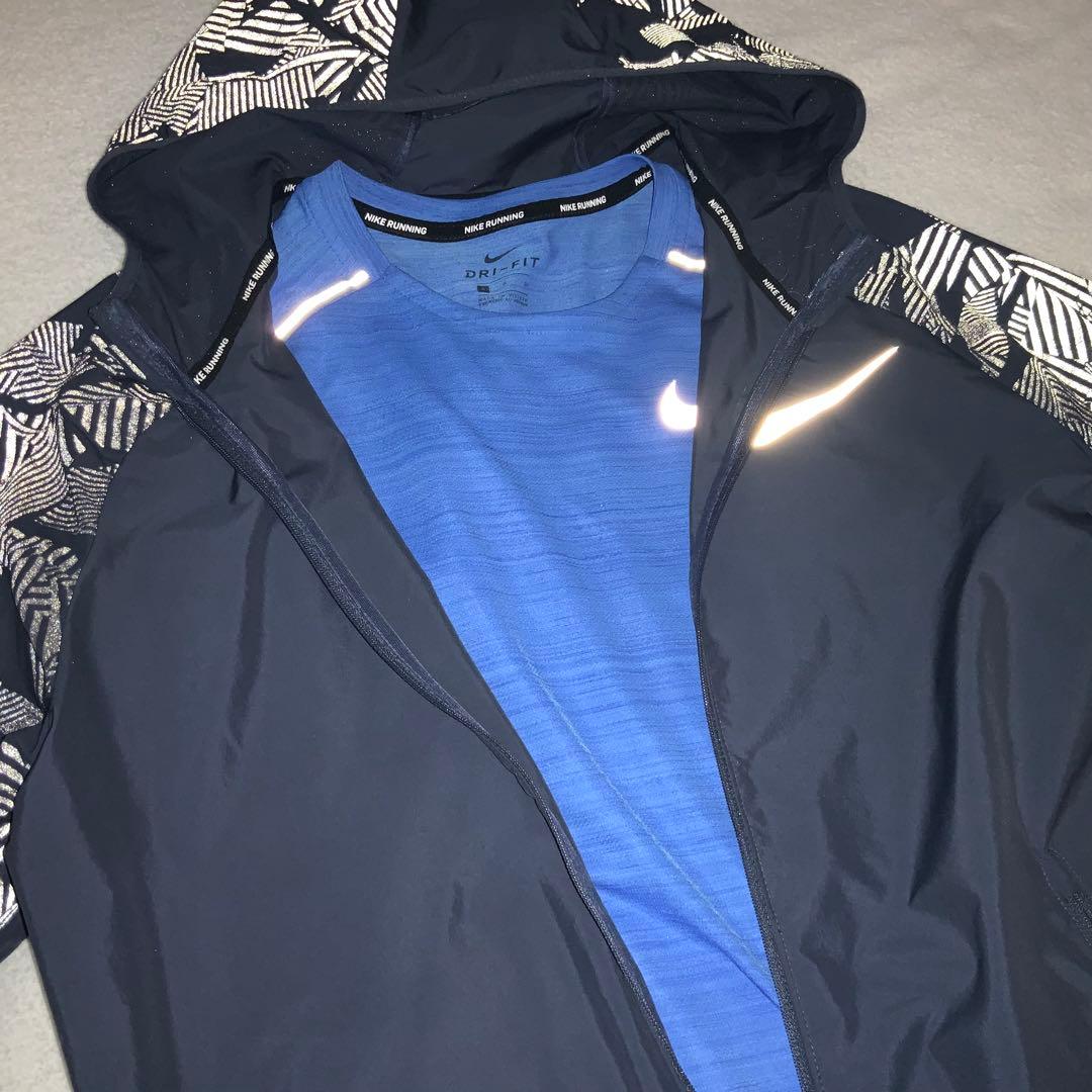 Nike RUNNING 長袖トップスとジャケット ２着セット　ユーズド