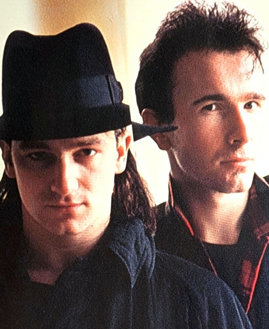 U2 1984年 4th LP 焔ほのお プロモーションポスター 新品•未使用品