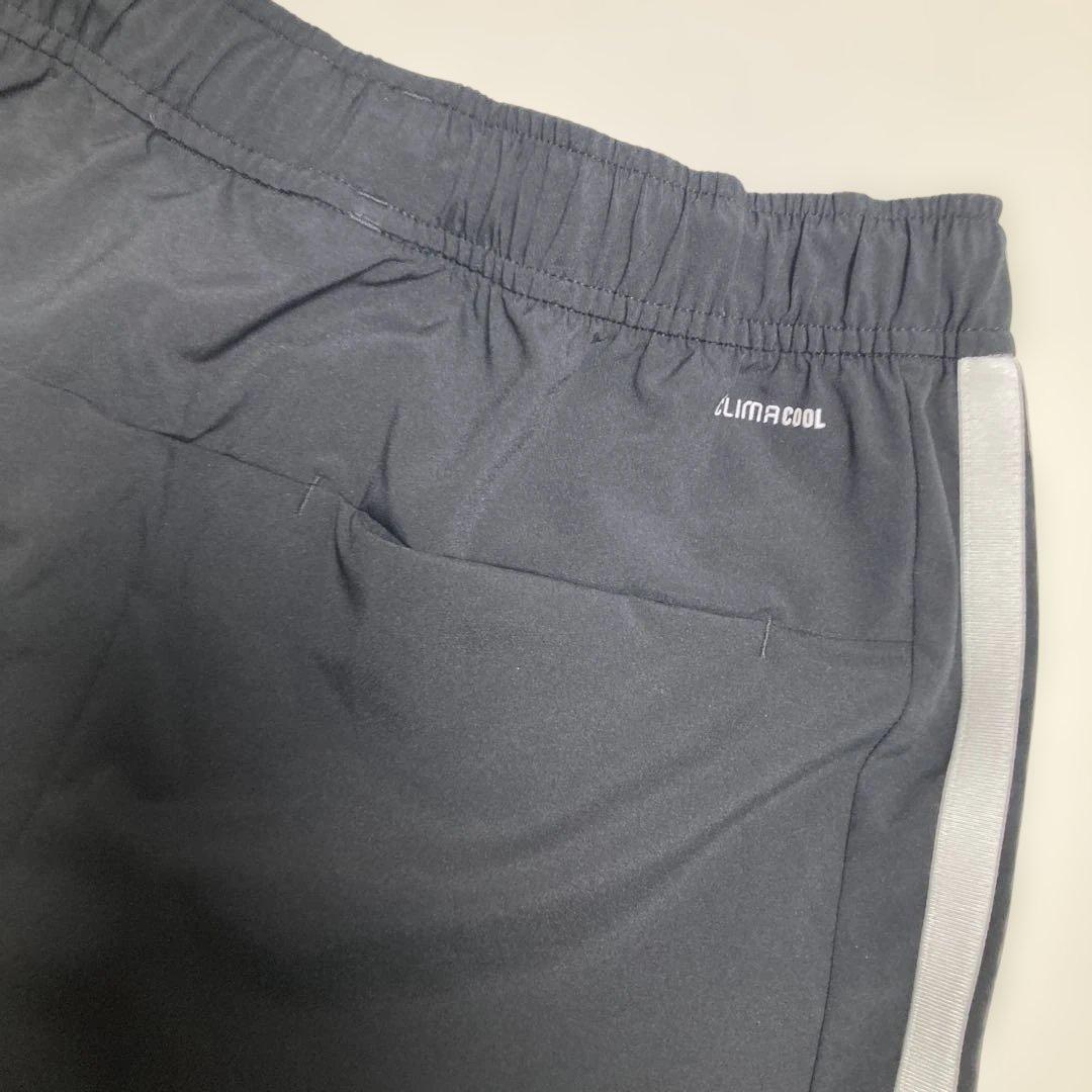 新品未使用　レディース adidas ネイビー ストライプ ジャージパンツ