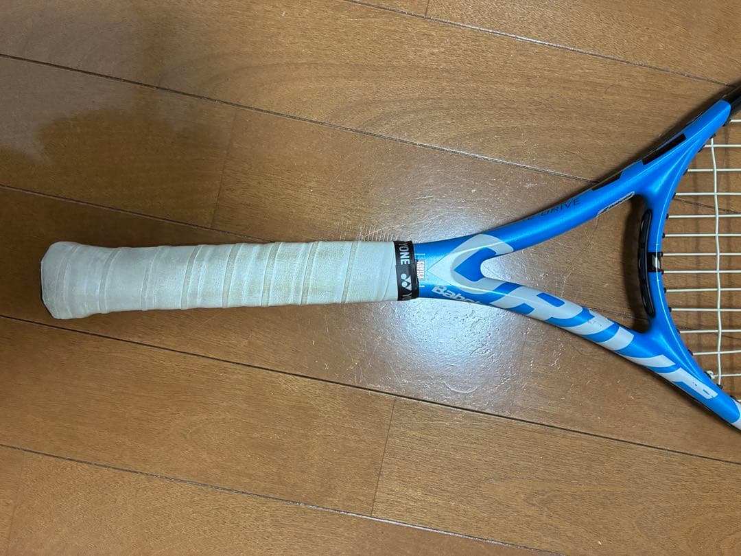 【値下げ！】Babolat PUREDRIVE ピュアドライブ 2018 G2
