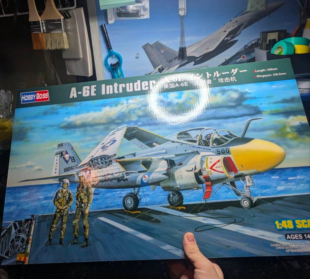 【白い悪魔様】ホビーボス 1/48 A-6E イントルーダー