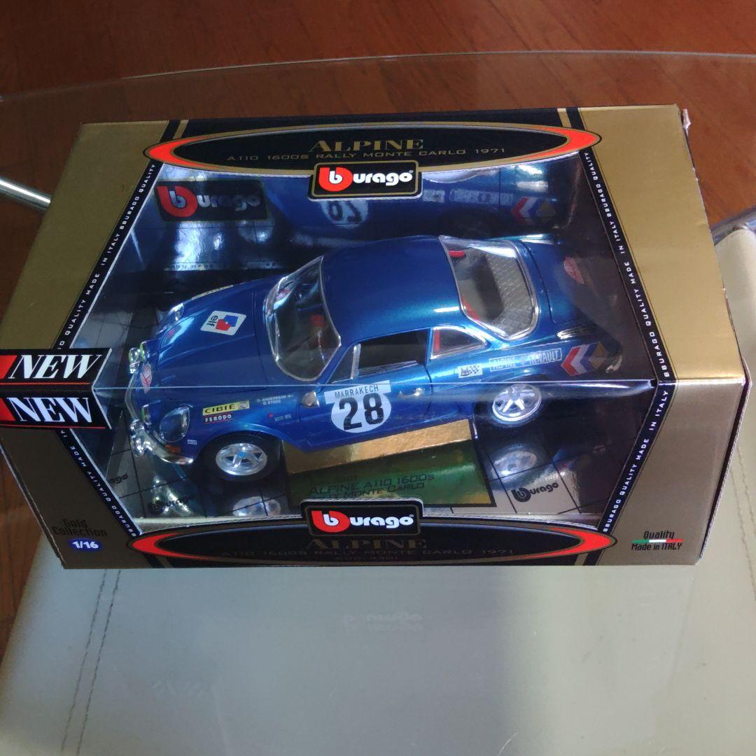 Bburago Alpine A110 1/16 ミニカー