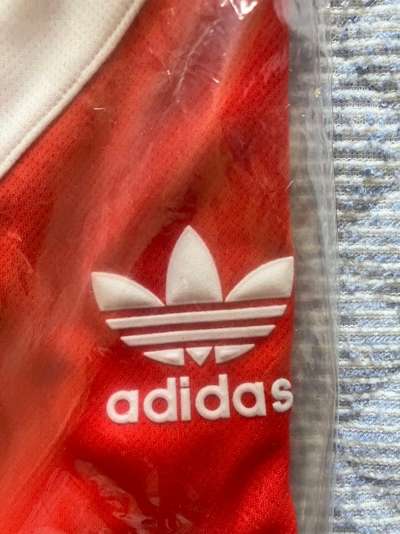 【新品未使用】アディダス adidas リバプレート 復刻ユニフォーム XO