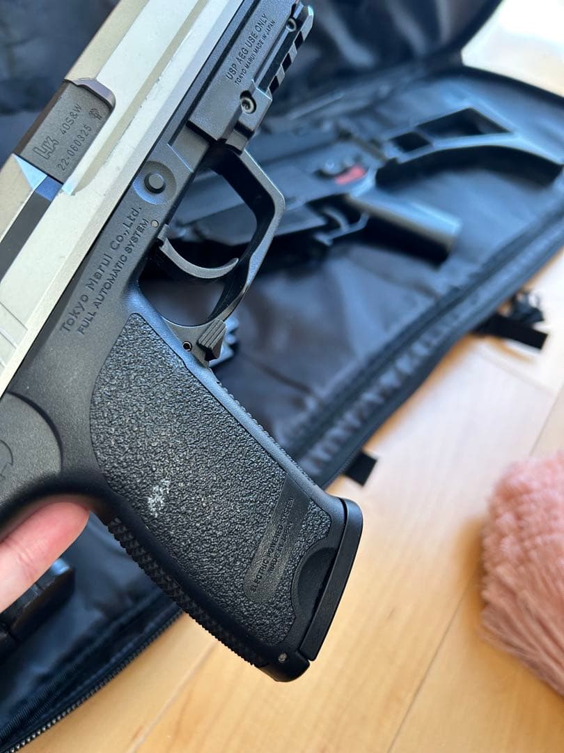 東京マルイg36c 電動ガン18歳以上バッテリー&充電器　電動ハンドガンUSP