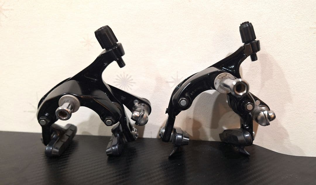 美品シマノ　SHIMANO　BR-R7000　105　キャリパーブレーキ