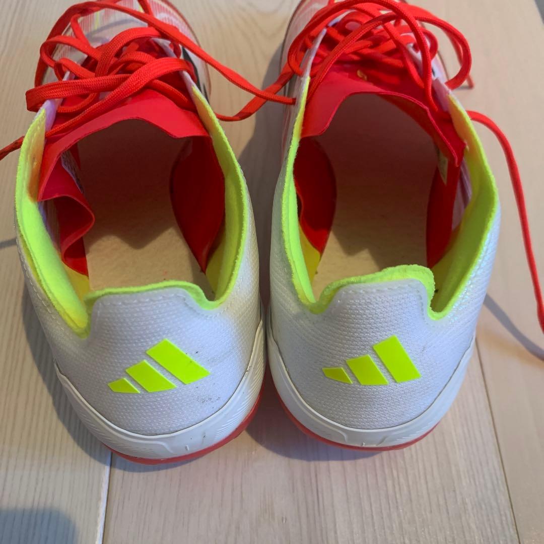 ひまわり【週末割引中】サッカースパイク　adidas F50（26cm）