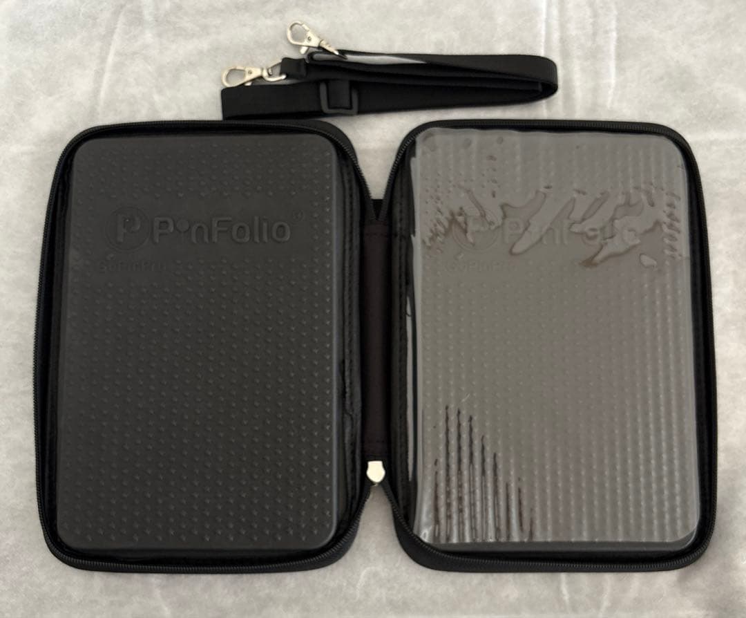 PinFolio Classic ピンフォリオ ピンバッグ 黒