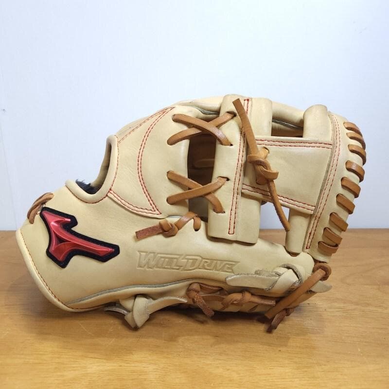 ミズノ ウィルドライブ レッド 限定AXIトリプルX 良品 内野用 軟式グローブ