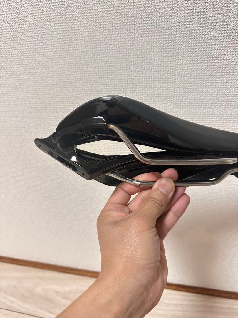Specialized Sitero サドル 143mm