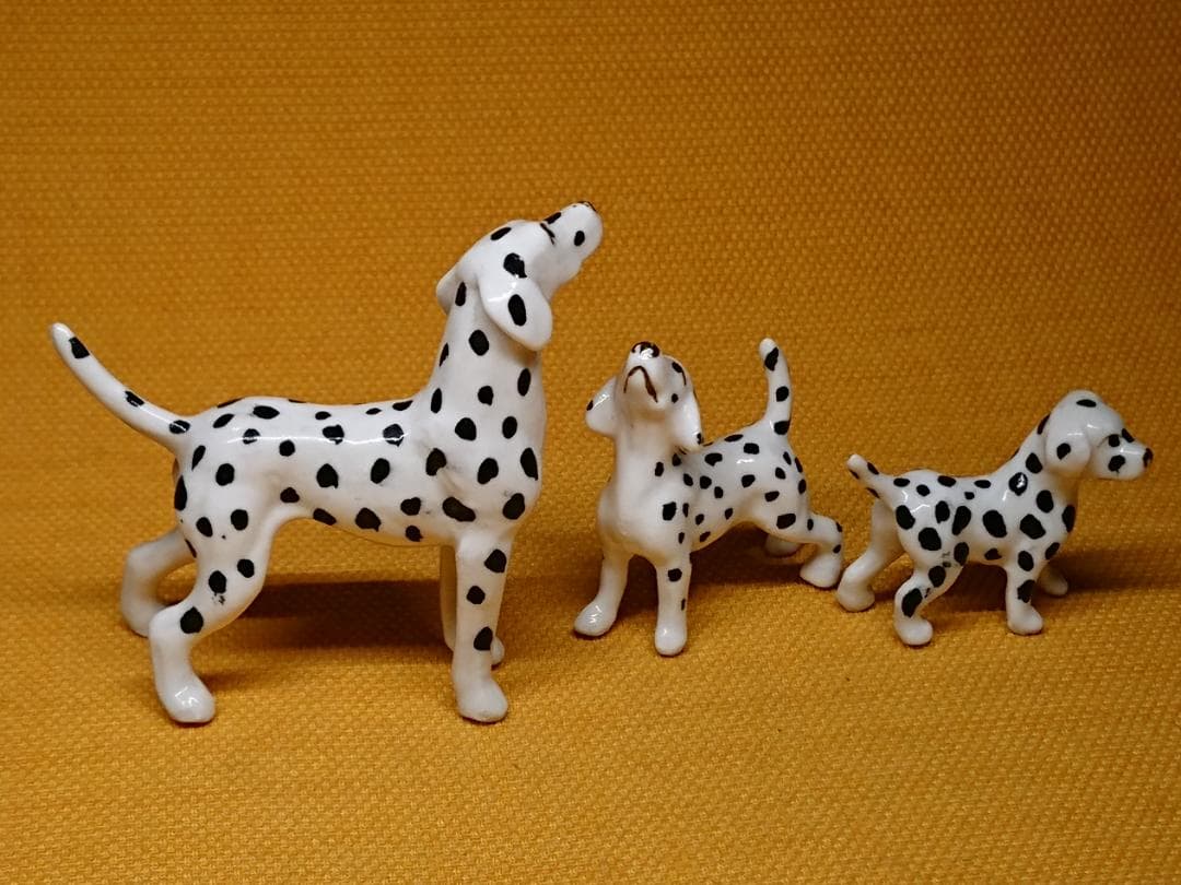 【美品】犬　ダルメシアン　陶器　置物　インテリア　工芸品　美術品　A3025