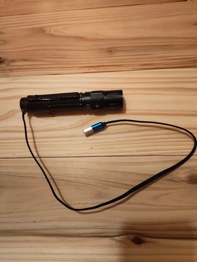 WARRIOR 3S 懐中電灯 LED 黒　オーライト　充電ケーブル付き