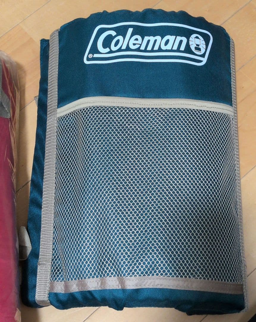 Coleman ロールアップスタジアムシート　緑、赤2個セット