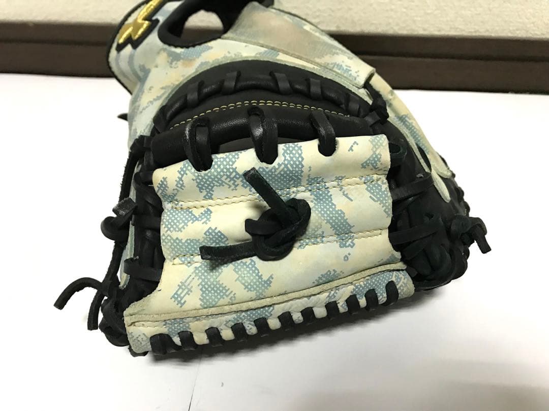 アンダーアーマー　キャッチャーミット
