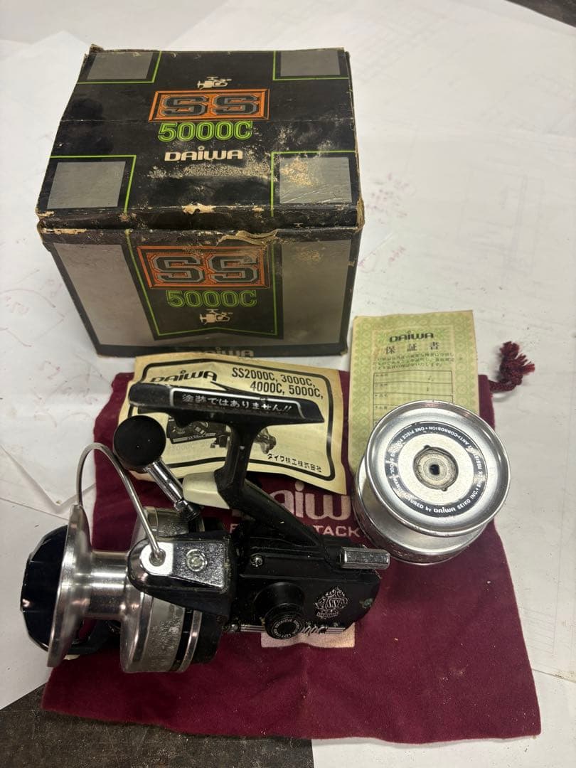 ダイワ　（DAIWA） リール　4000c レア