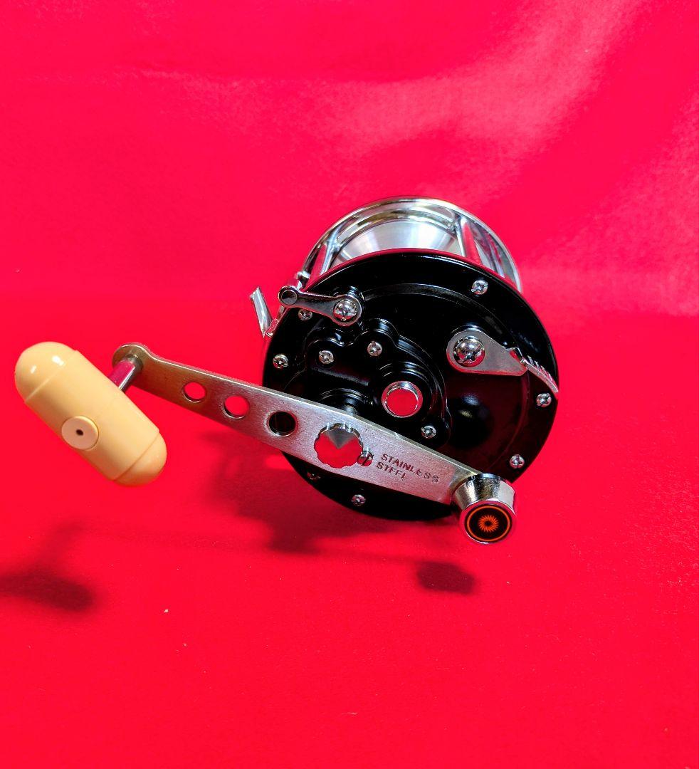 DAIWA 船用 胴付リール ダイナミック 700S 両軸リール 未使用品