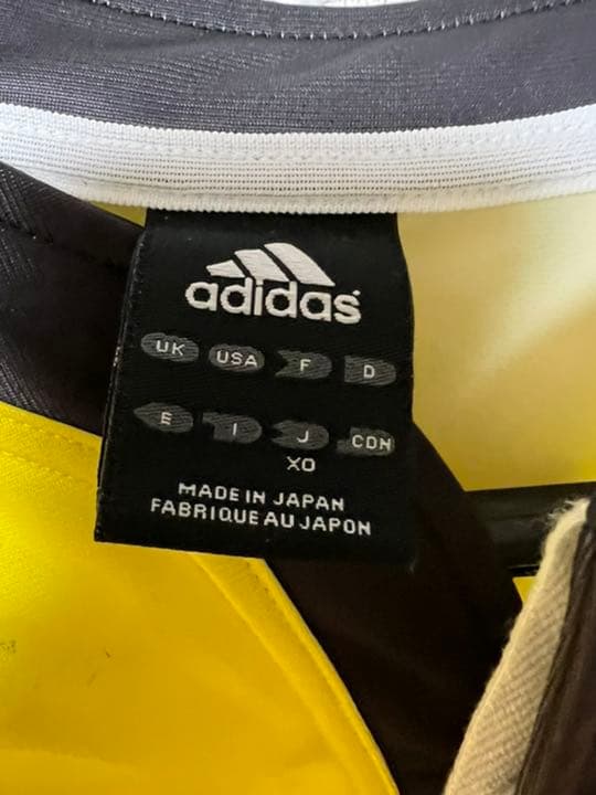 サントリーサンゴリアスユニフォーム アディダス　オーセンティック