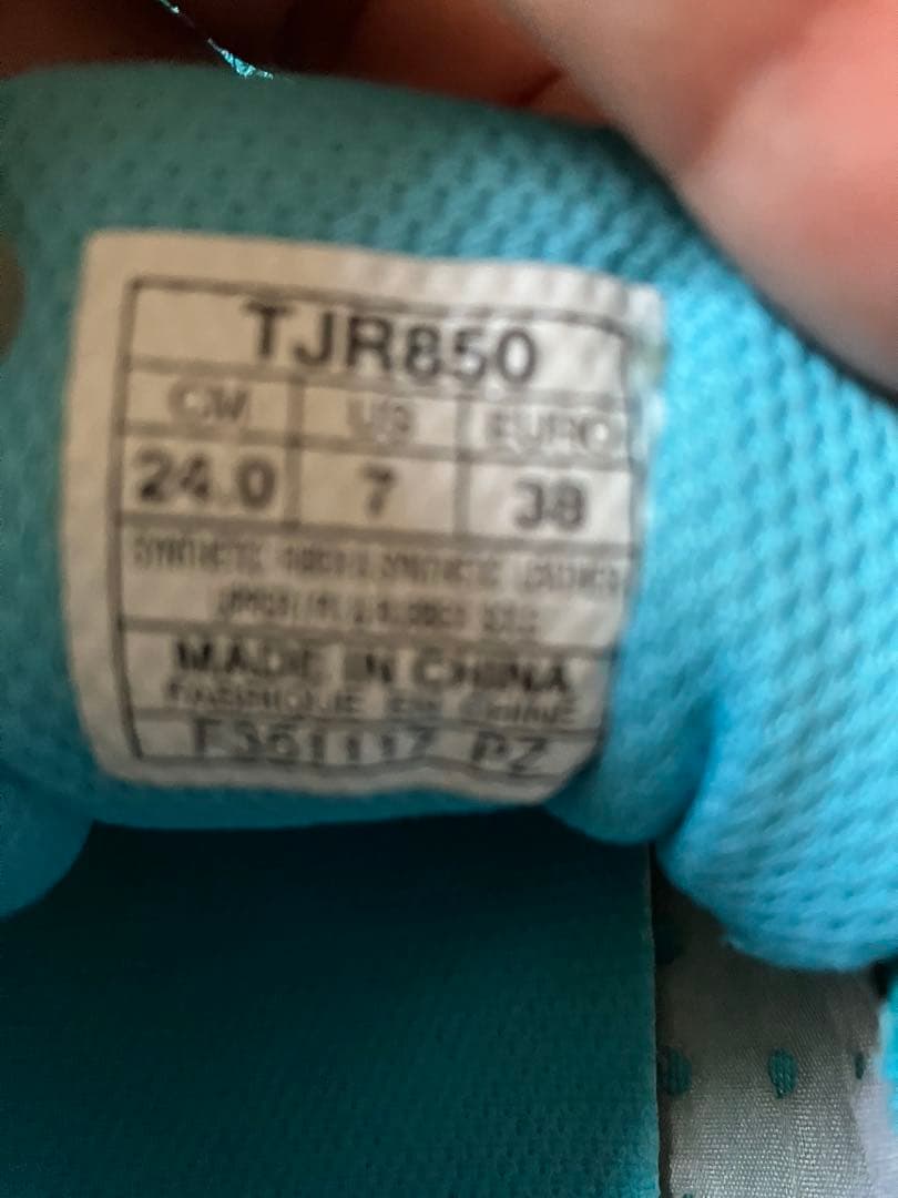 asics ターコイズ スパイクシューズ　24cm