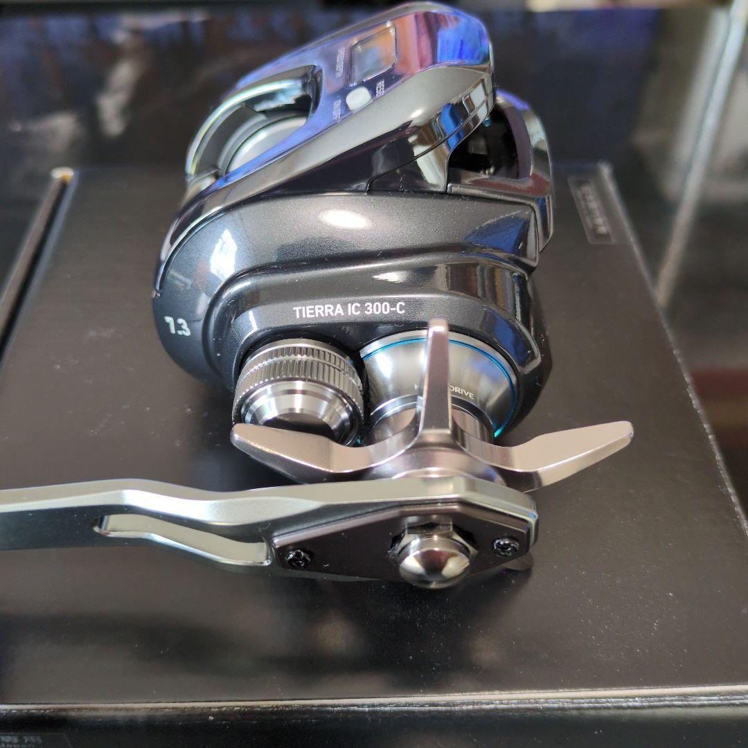 Daiwa　25ティエラIC 300H―Ｃ
