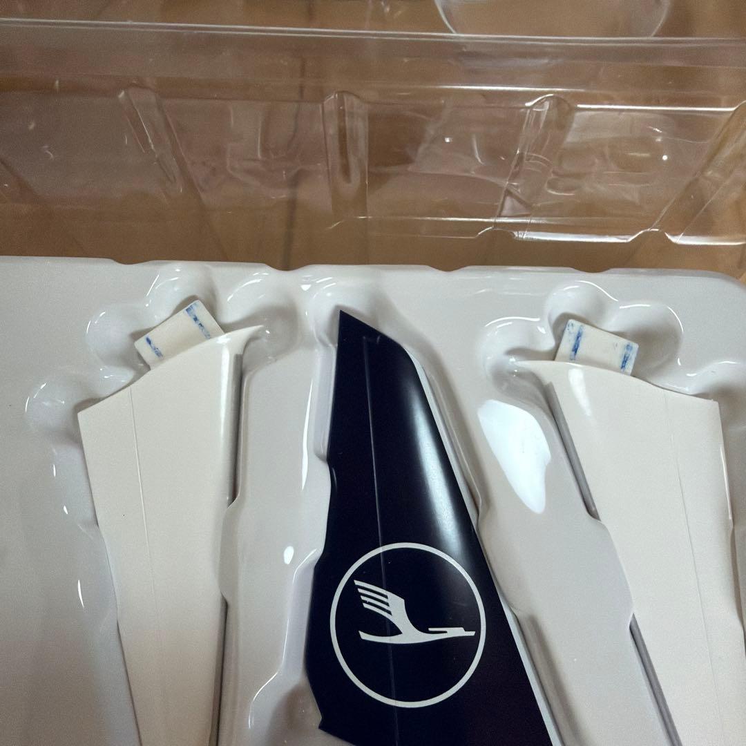 Lufthansa Boeing 777-9 D-ABTA1:200ルフトハンザ