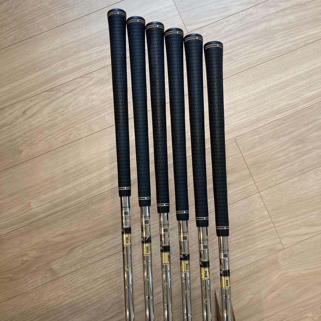 YONEX NANOV アイアンセット　DGs200