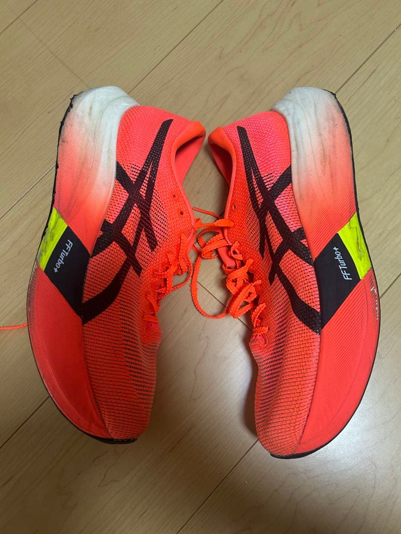 アシックス メタスピードエッジパリ27.0