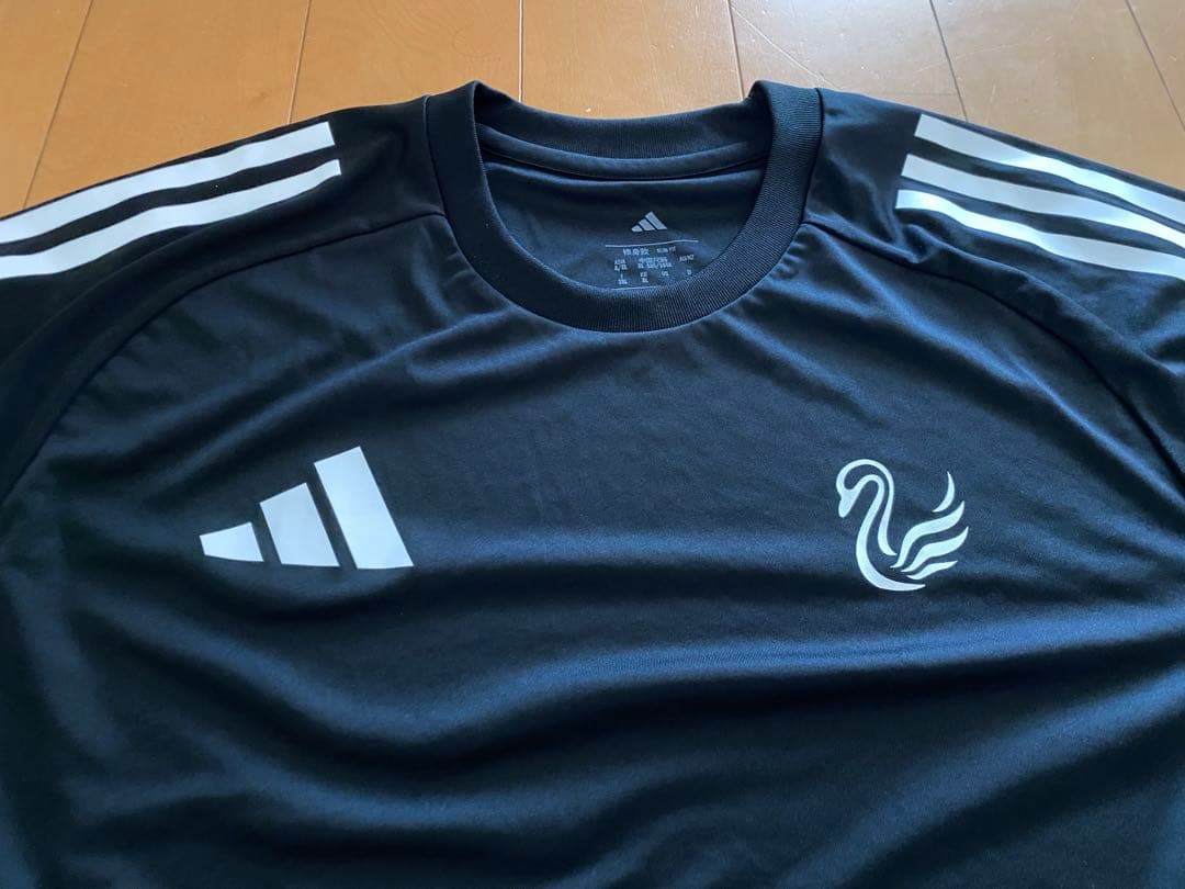 adidas スワンロゴ ブラックシャツ XXLサイズ　アルビレックス新潟