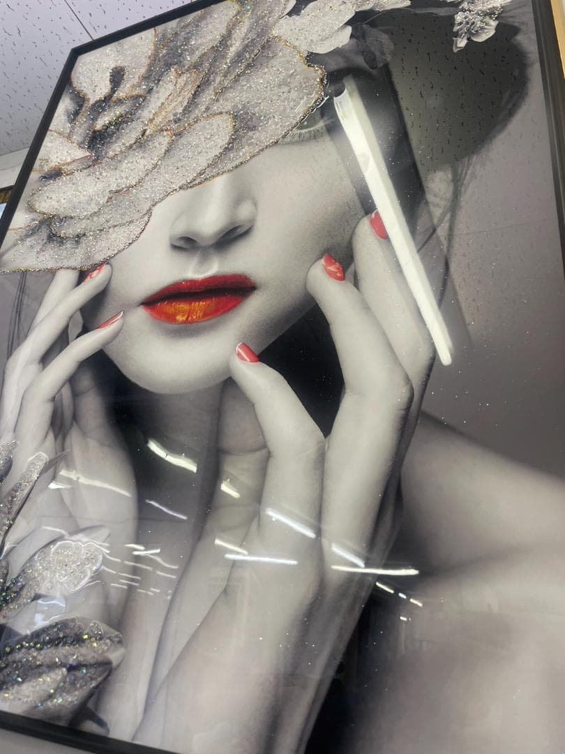 水晶絵　アートパネル　クリスタル　立体　絵画　アート　ホワイト　ゴールド　女性