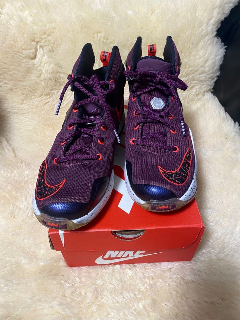 【NIKE】ナイキ LEBRON 13 レブロン GS （US6Y、CM24)