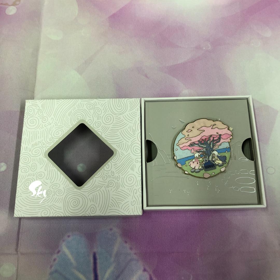 未連携品 sky 星を紡ぐ子どもたち ピンバッジ 花笑むティーセット