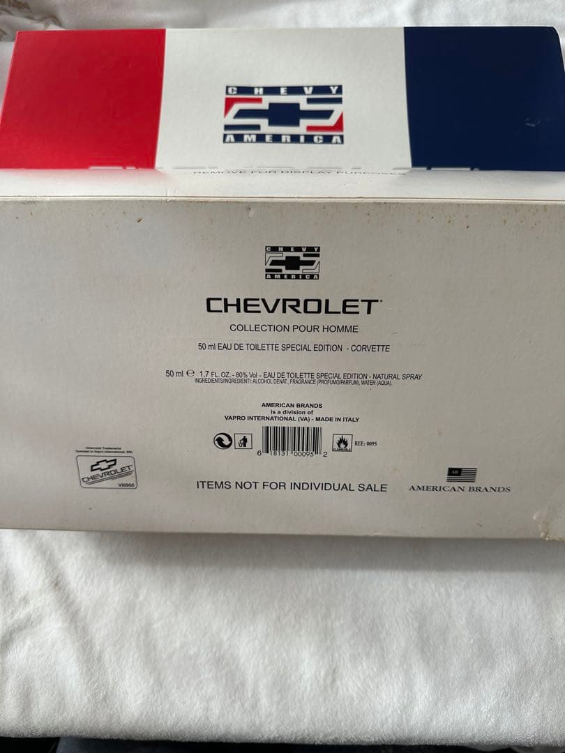 Chevrolet（シボレー）ミニカー＋フレグランスボトルセット