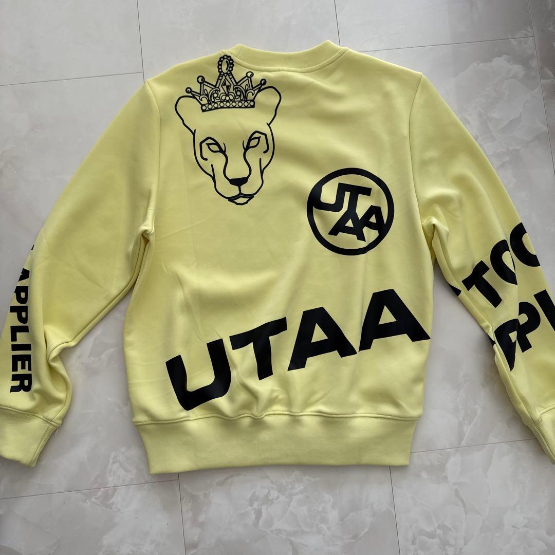 UTAA イエロー クルーネック トレーナー