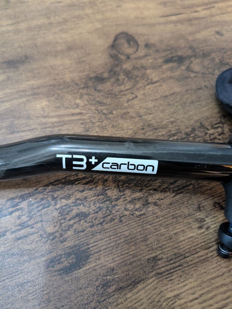 T3+ carbon アエロバー カーボン製 黒