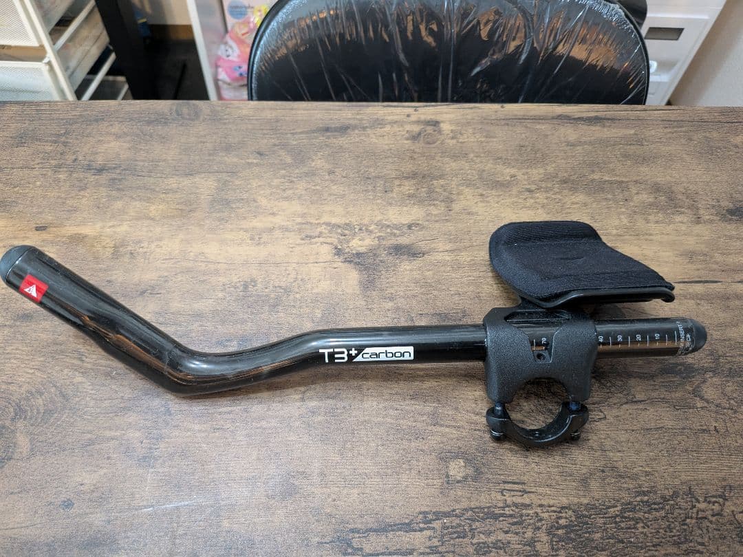 T3+ carbon アエロバー カーボン製 黒